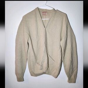 Vintage 1970s Pebble Beach Men's Size Medium Tan Cardigan